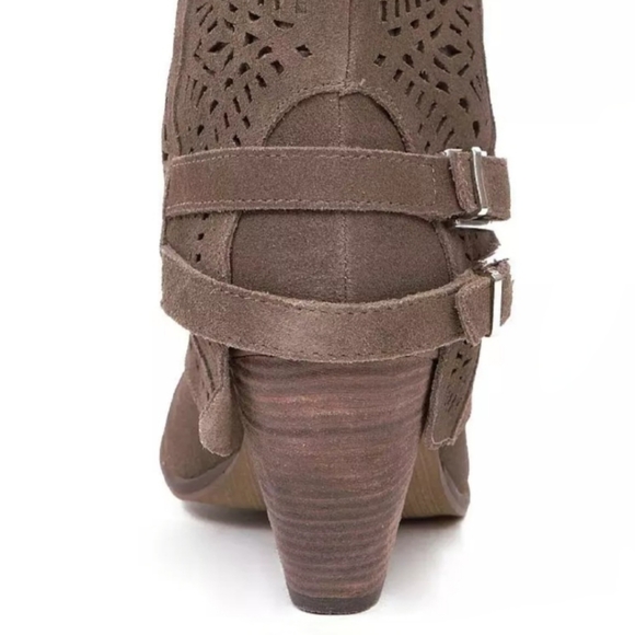 New $164 NAUGHTY MONKEY FAST TIMES LASER CUT PERFORATED LEATHER SLOUCH BOOTS 7.5 - Picture 5 of 9